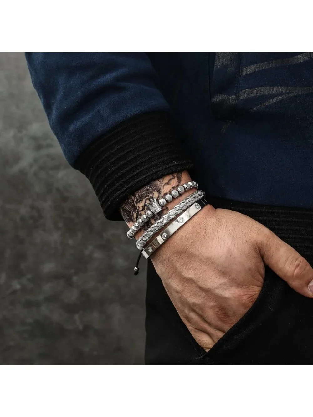 3PCS Gold Stainless Steel Crown Bracelets for Men - Adjustable Roman Numeral